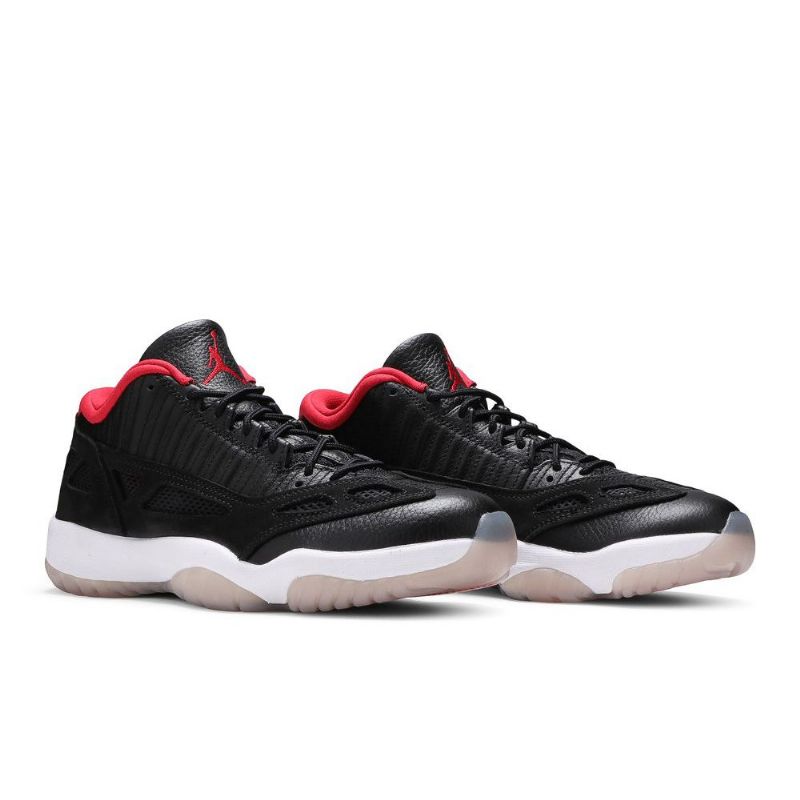Pánské Boty Air Jordan 11 Retro Low Tj. Černá Červená Bílá