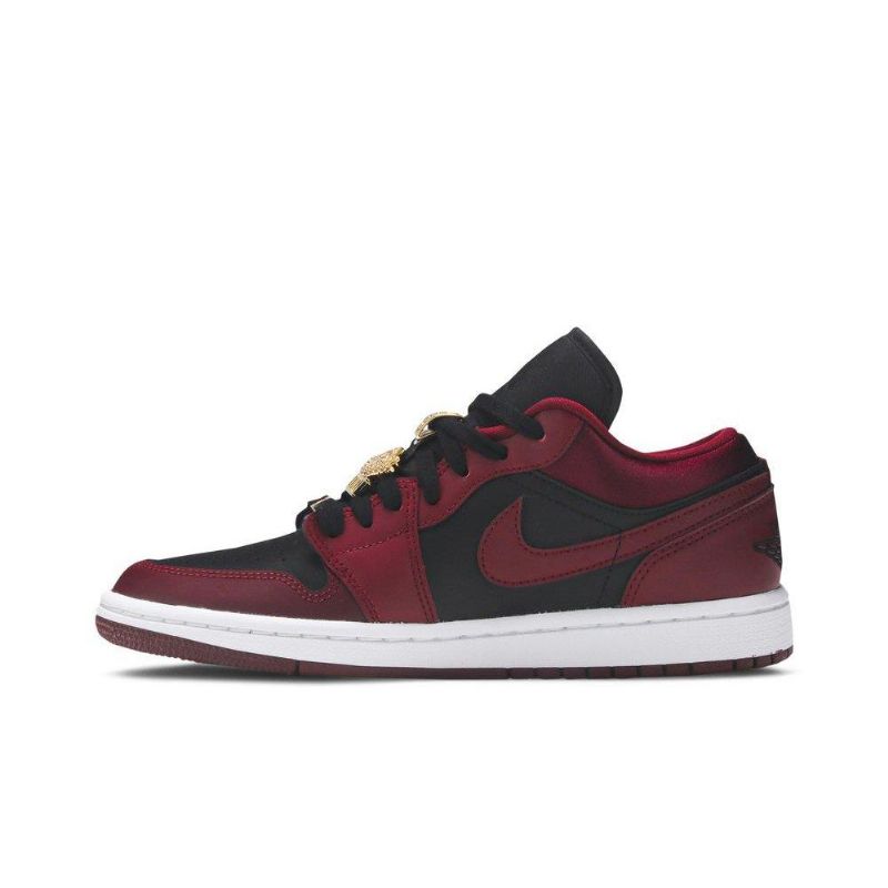 Dámské Boty Air Jordan 1 Low Se Bordeaux Černá Bílý