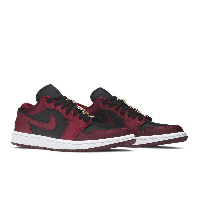 Dámské Boty Air Jordan 1 Low Se Bordeaux Černá Bílý